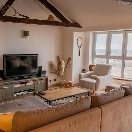 Duplex Atypique Dans La Cite Medievale Laon Esterno foto