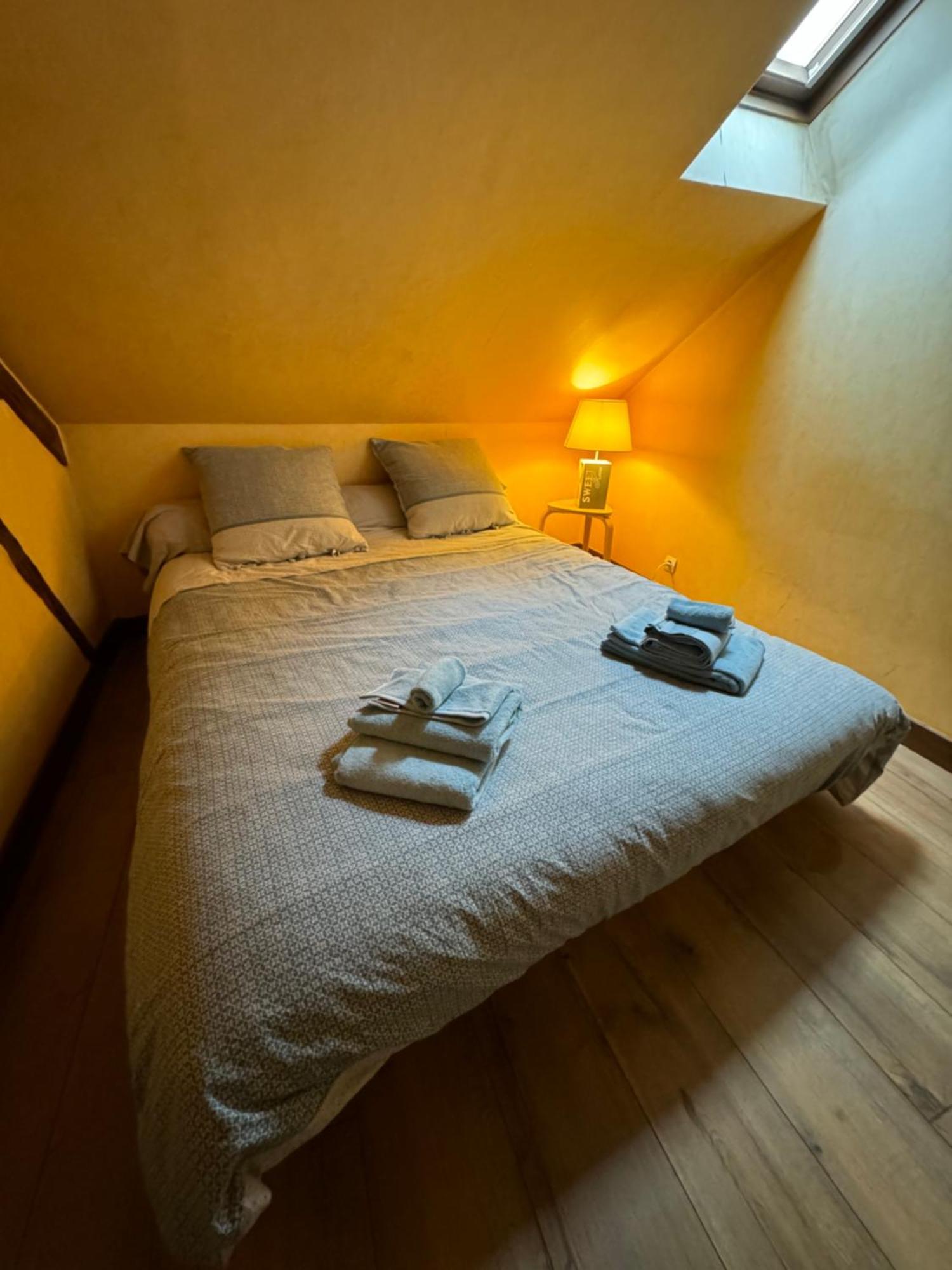Apartment Duplex Atypique Dans La Cite Medievale Laon